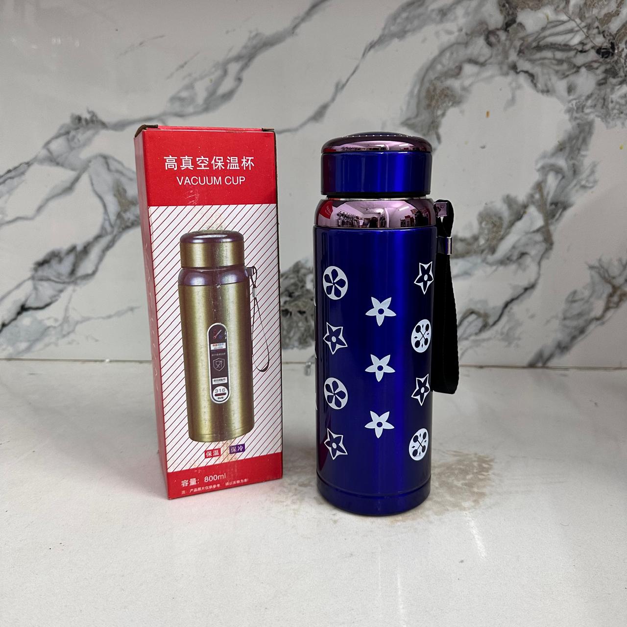 Stainless Steel Vacuum Insulated Water Bottle (800 ml)