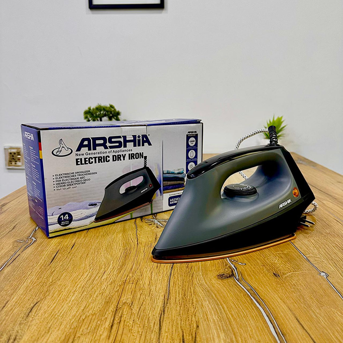 Arshia Electric Dry Iron | Non-Stick Soleplate | 1200W