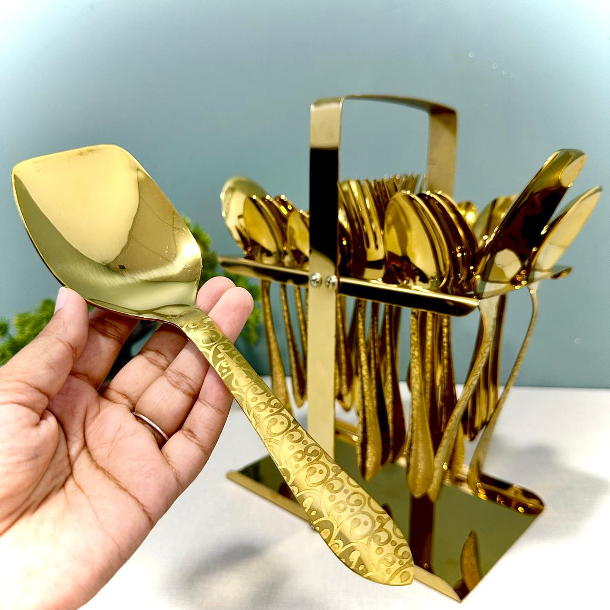 28 Pieces Cutlery Set | 6 Persons Serving Set | With Stand