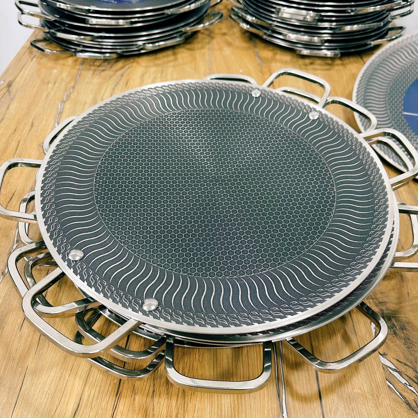 Lot HoneyComb Laser Coated Tawa